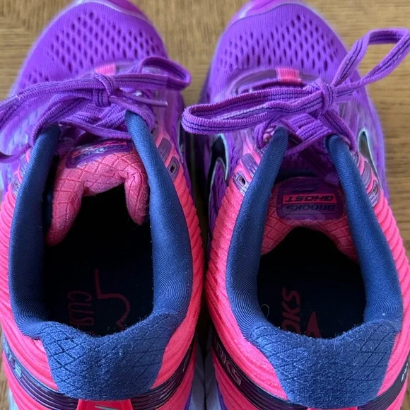 Women’s Brooks Ghost 9 size 10 - Picture 5 of 16